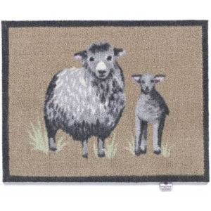 hug-rug-doormat-sheep