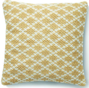 hug-rug-woven-cushion-trellis-gold