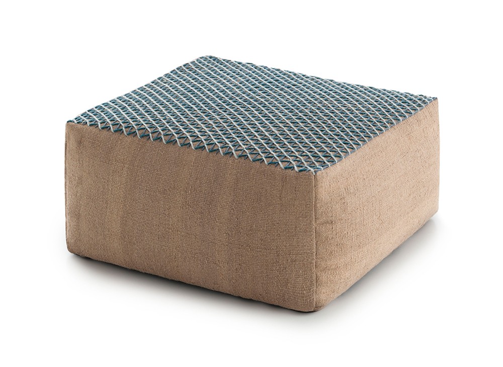 gan-pouf-raw-blue