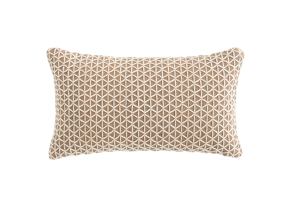gan-cushion-raw-white-rectangular