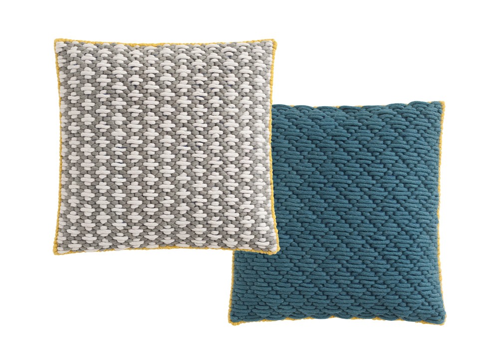 gan-cushion-silai-light-grey-blue-square-