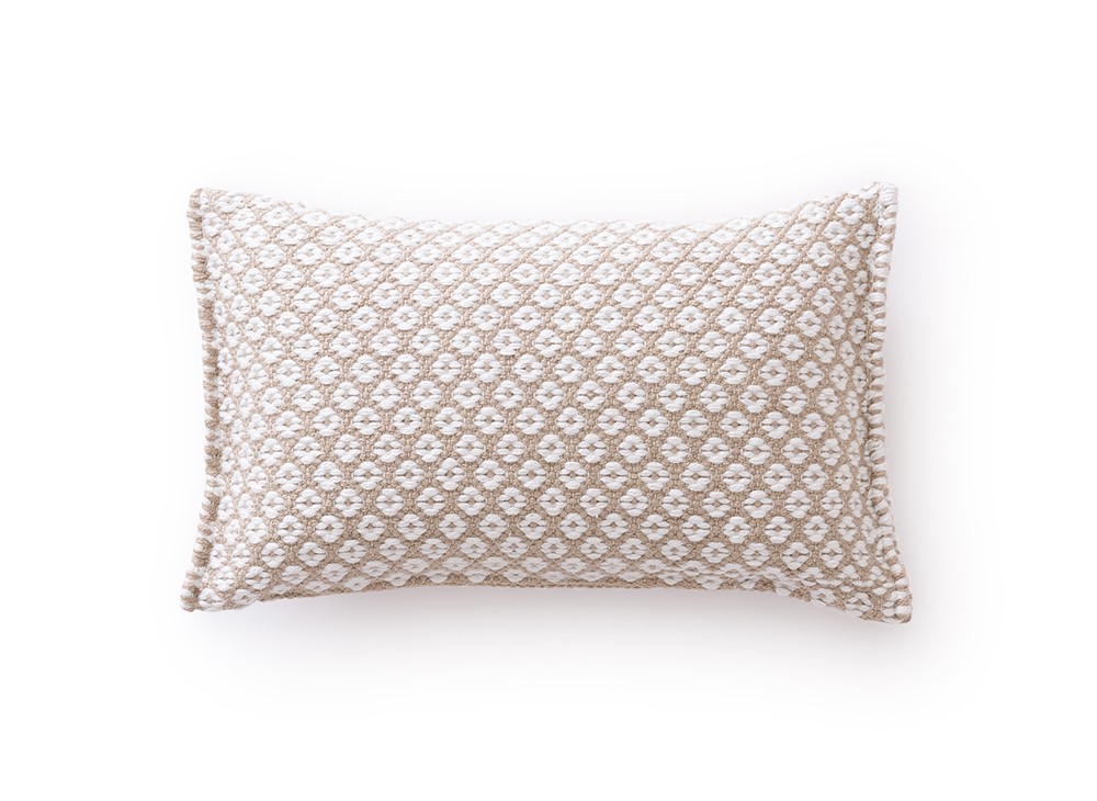gan-cushion-nomad-tuareg-white